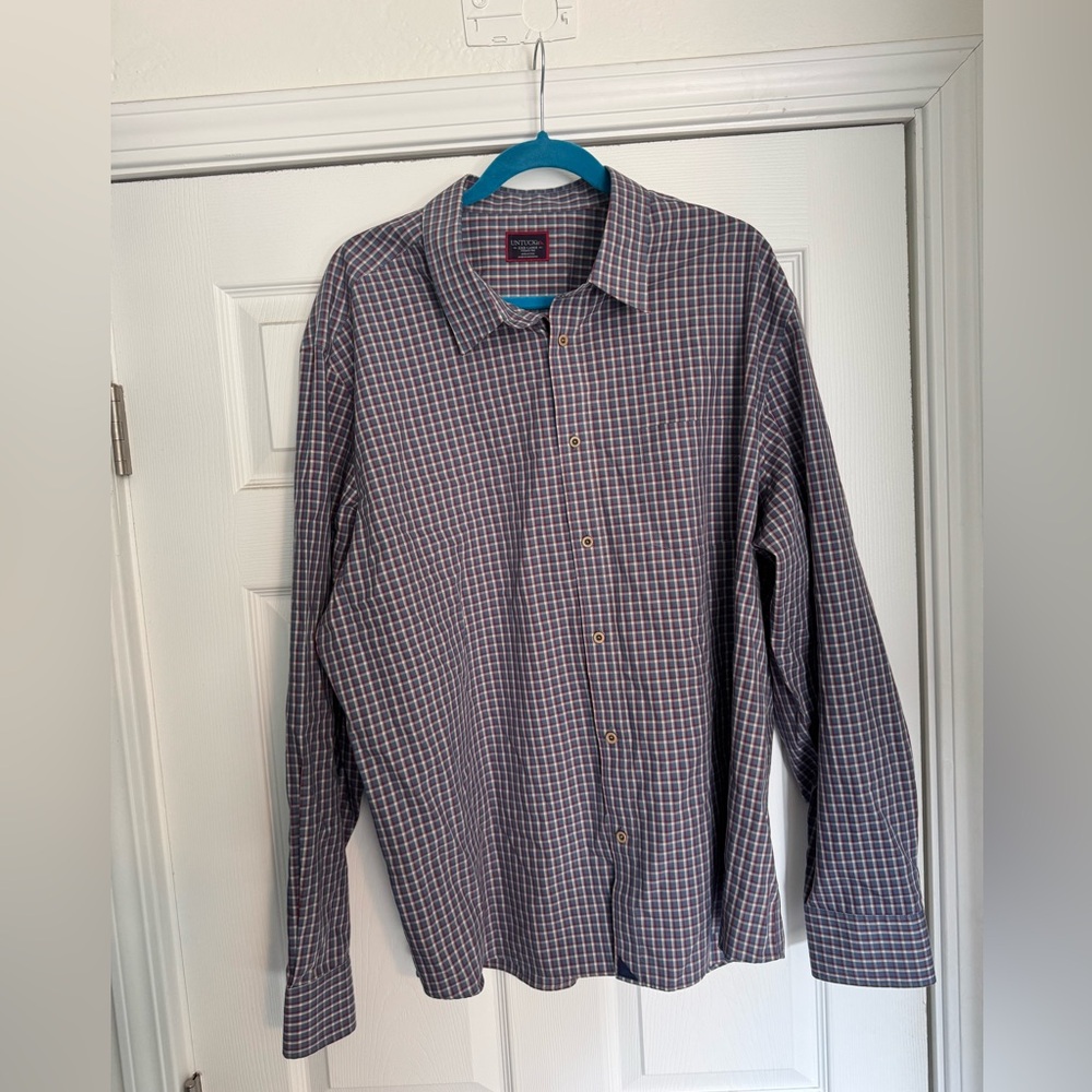 Untuckit Plaid Shirt. In like new condition. 3xl